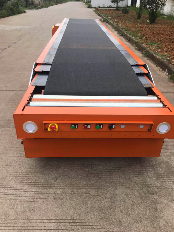 輸送帶伸縮機(jī) 輸送帶伸縮機(jī)